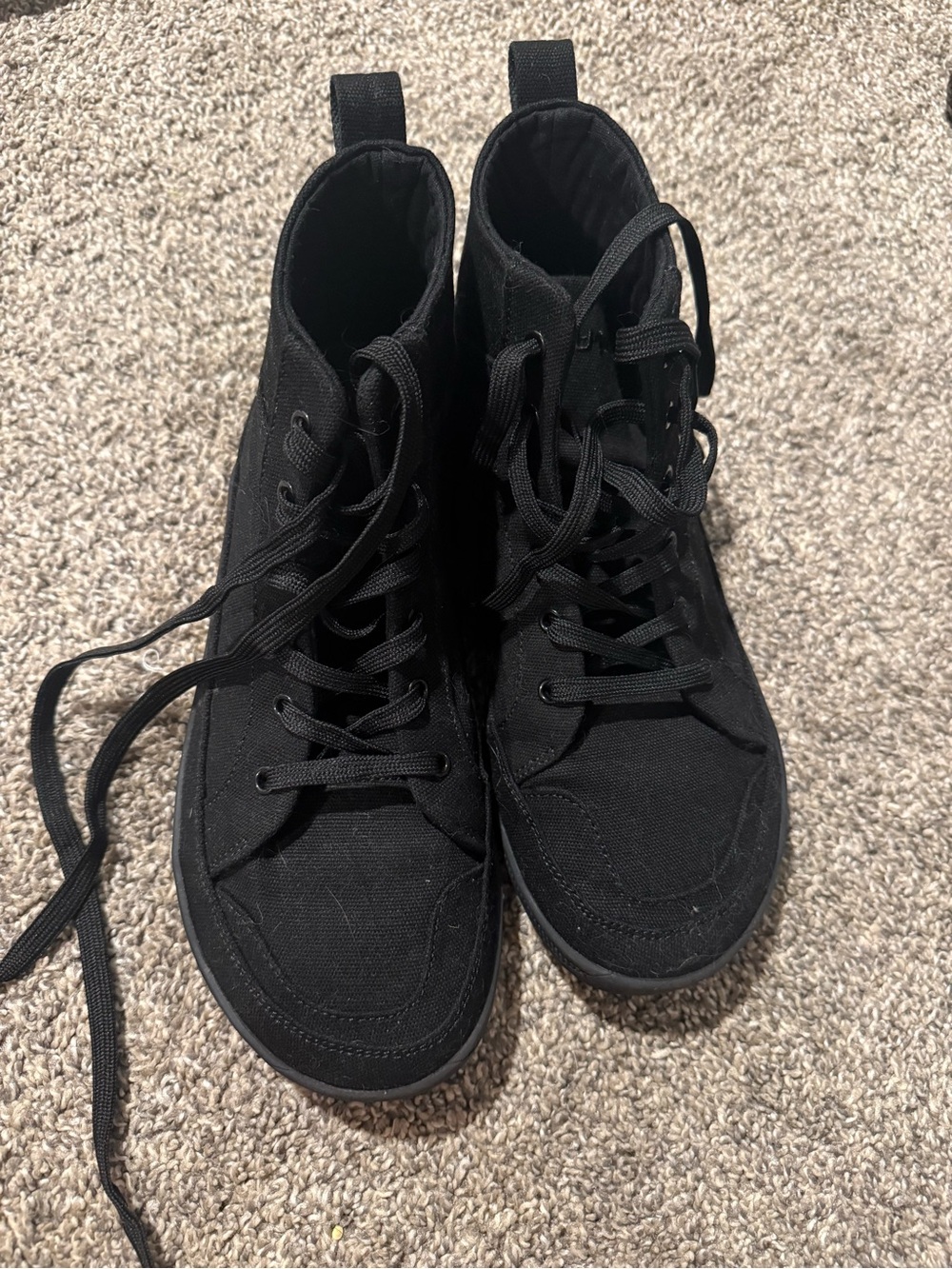 Women’s rutsu barefoot high tops size 9